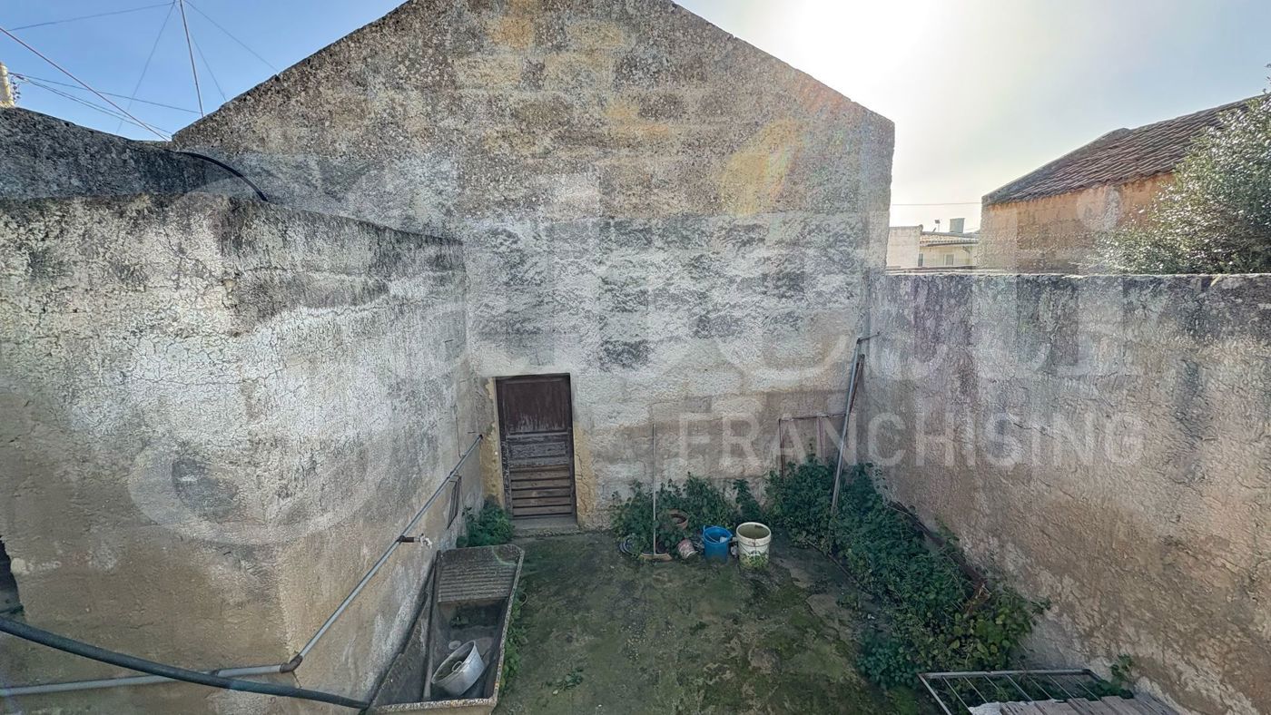 Casa indipendente con giardino a Marsala