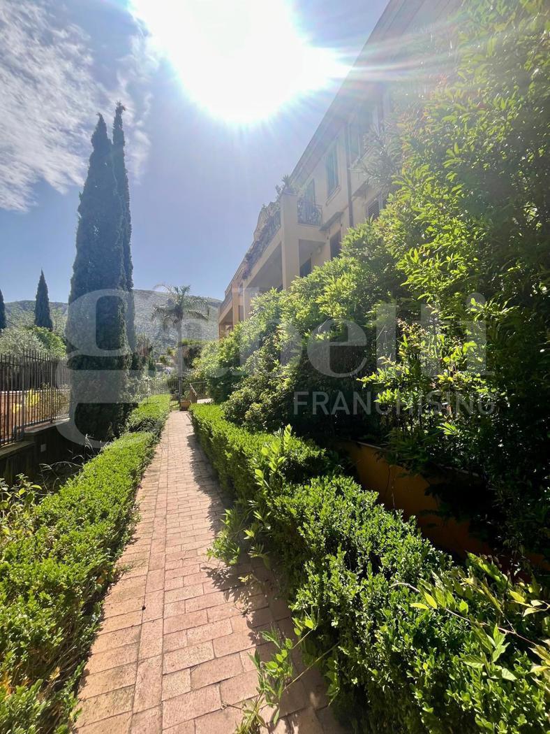 Trilocale con giardino a Palermo
