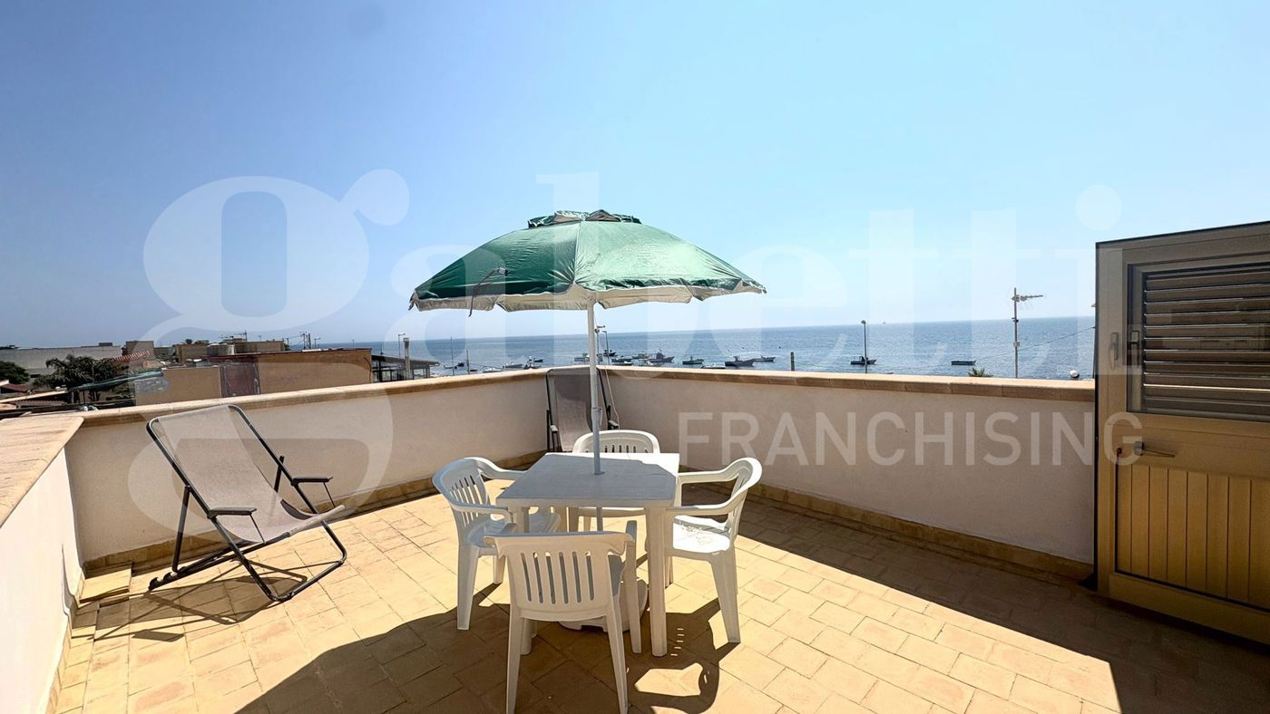 Casa indipendente vista mare a Petrosino