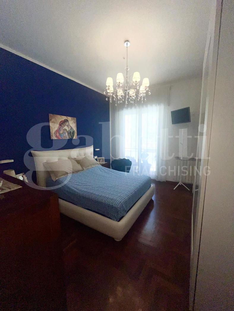 Quadrilocale ristrutturato a Palermo