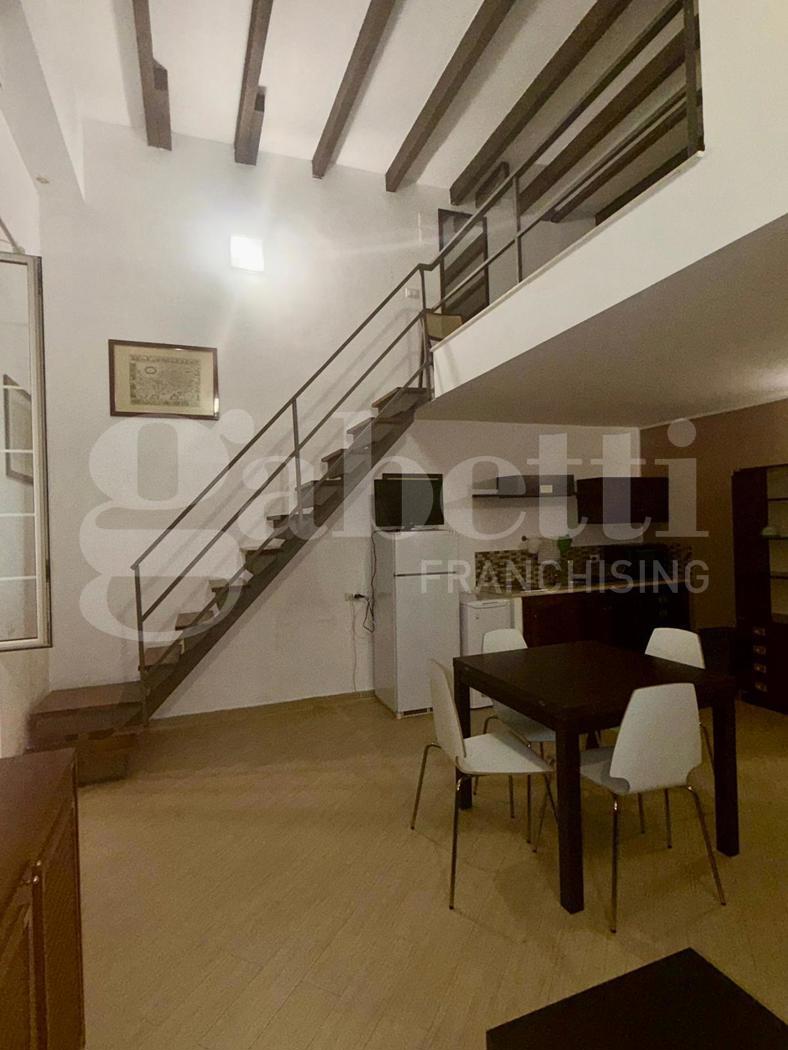 Bilocale arredato in affitto a Palermo