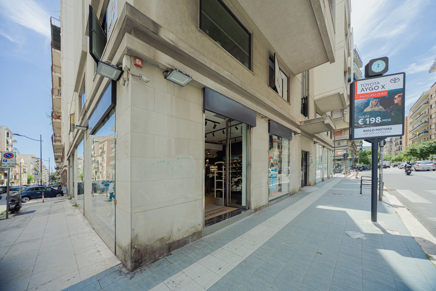 Negozio in vendita a Palermo