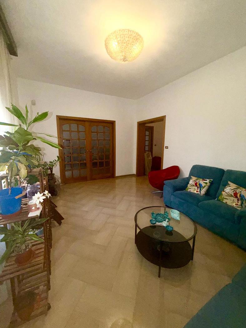 Quadrilocale ristrutturato a Palermo