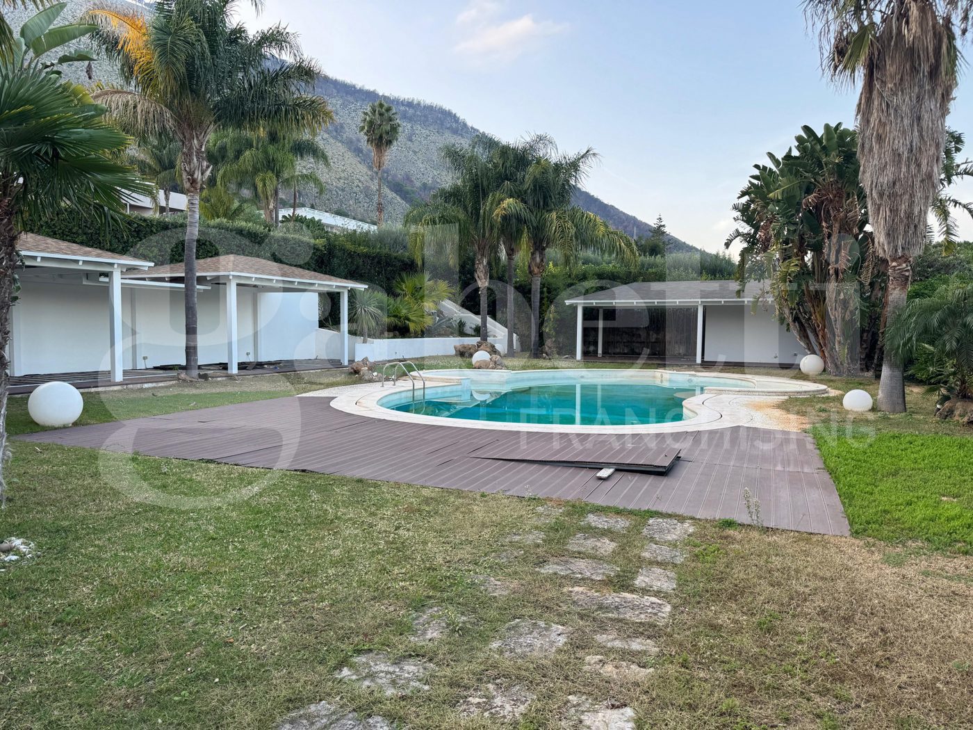 Villa in vendita a Palermo