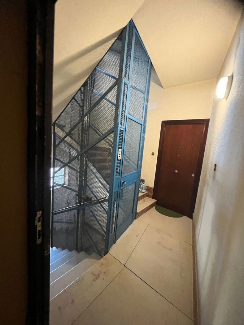 Trilocale da ristrutturare a Palermo