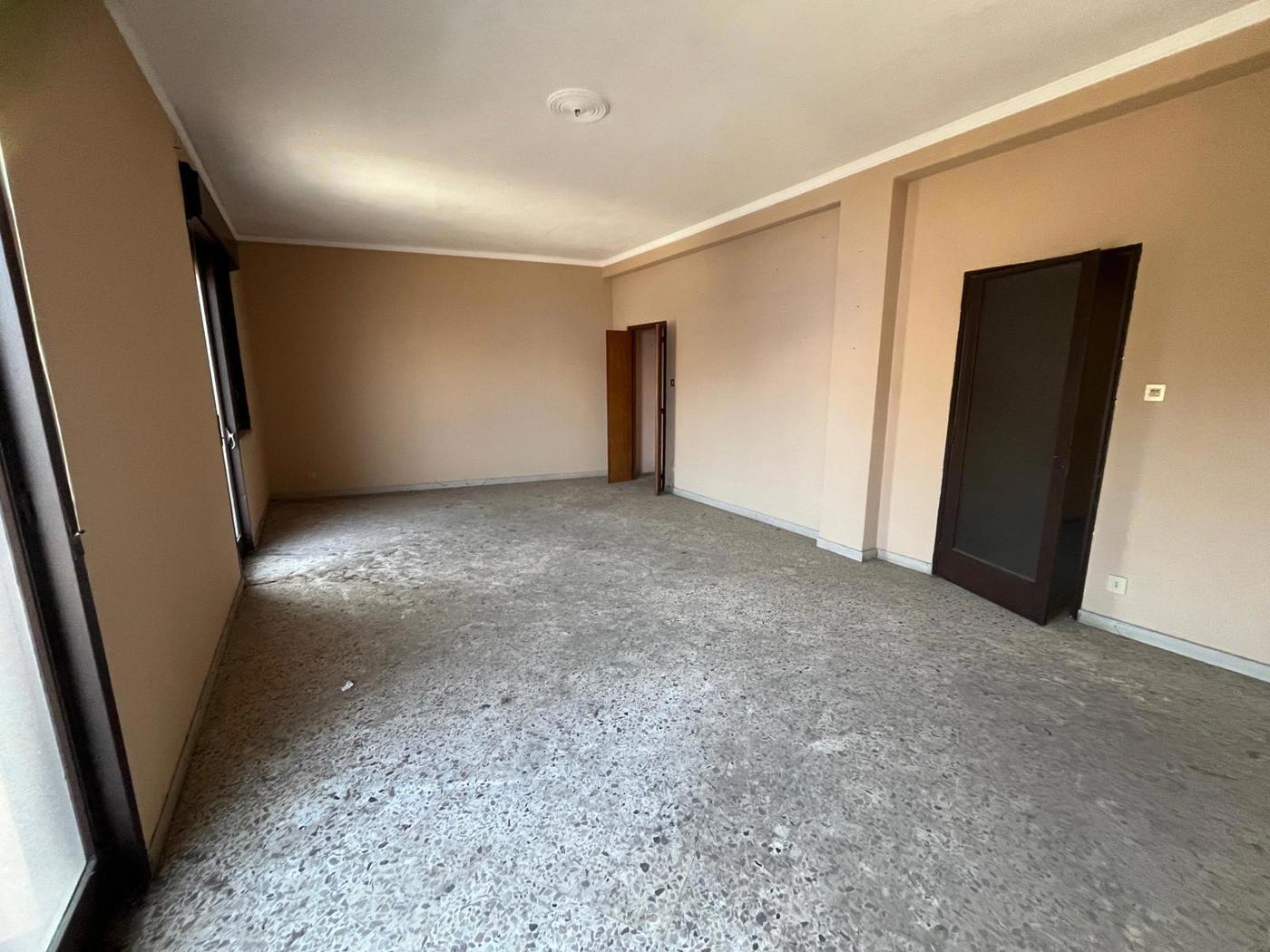 Quadrilocale da ristrutturare a Palermo