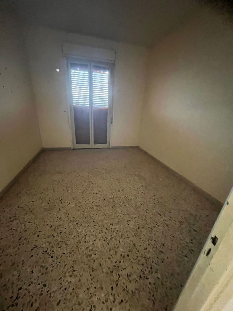 Quadrilocale da ristrutturare a Palermo