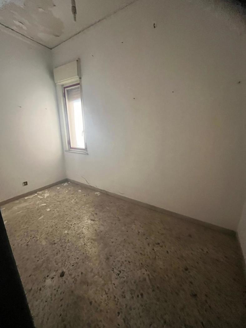 Quadrilocale da ristrutturare a Palermo