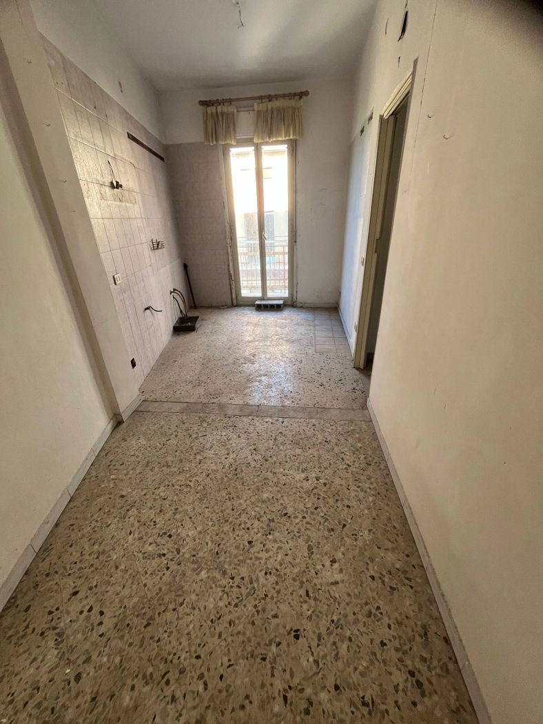 Attico da ristrutturare a Palermo