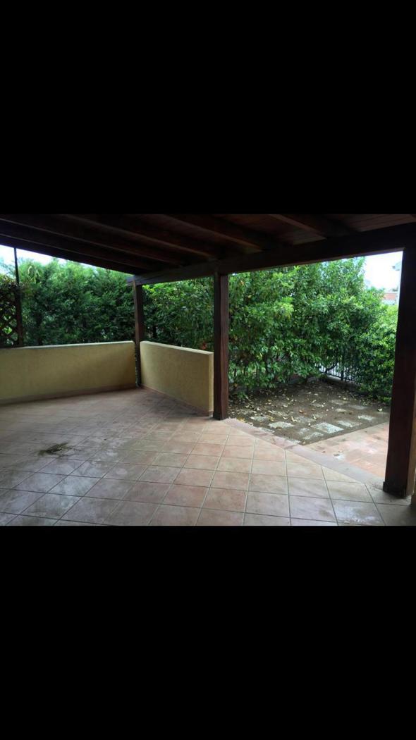 Bilocale in affitto a Campofelice di Roccella