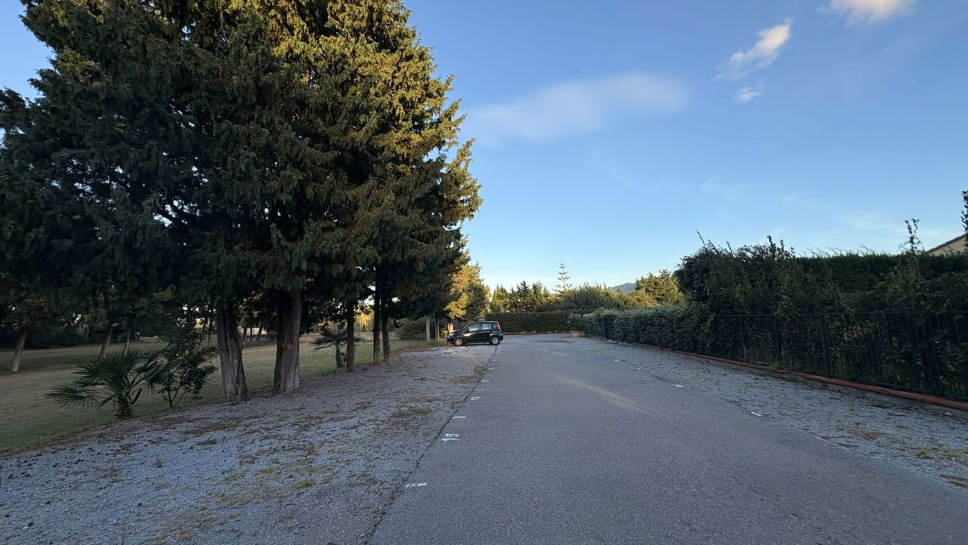 Bilocale in affitto a Campofelice di Roccella