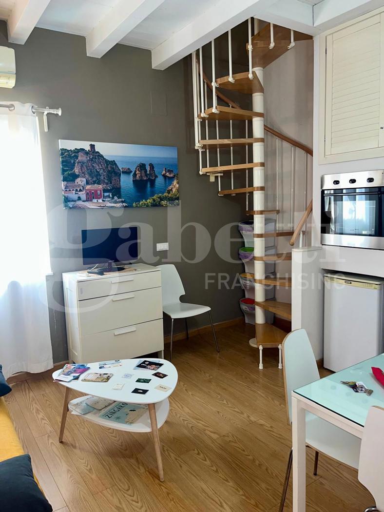 Bilocale arredato in affitto a Palermo