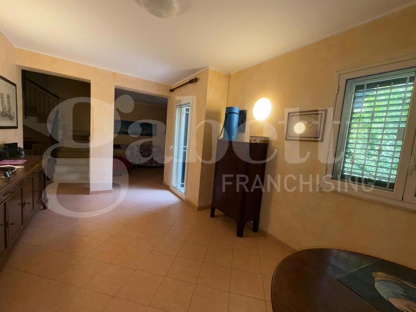 Villa ristrutturata a Palermo