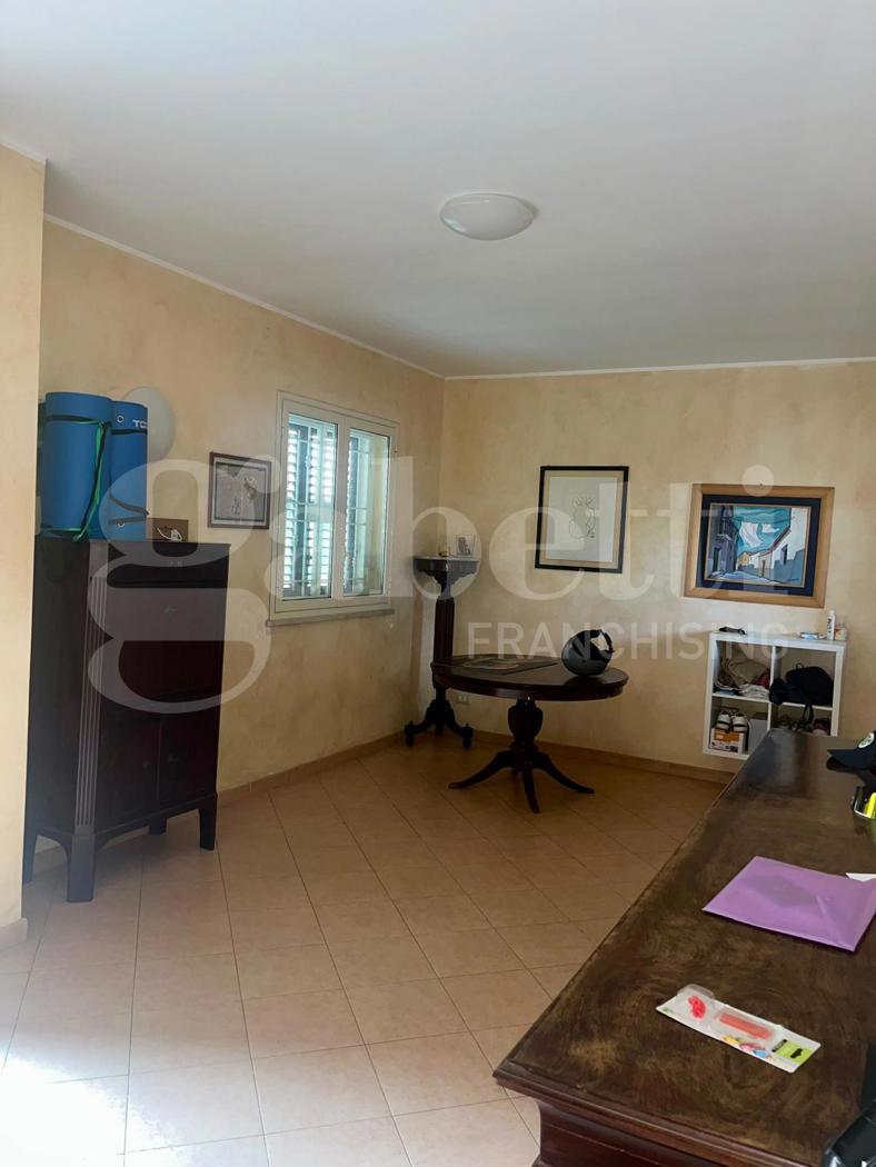 Villa ristrutturata a Palermo