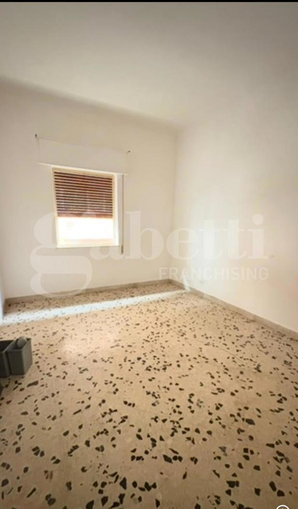 Stabile/Palazzo in vendita a Torretta