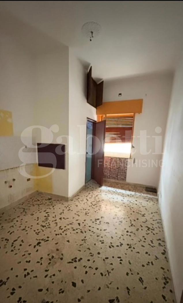 Stabile/Palazzo in vendita a Torretta