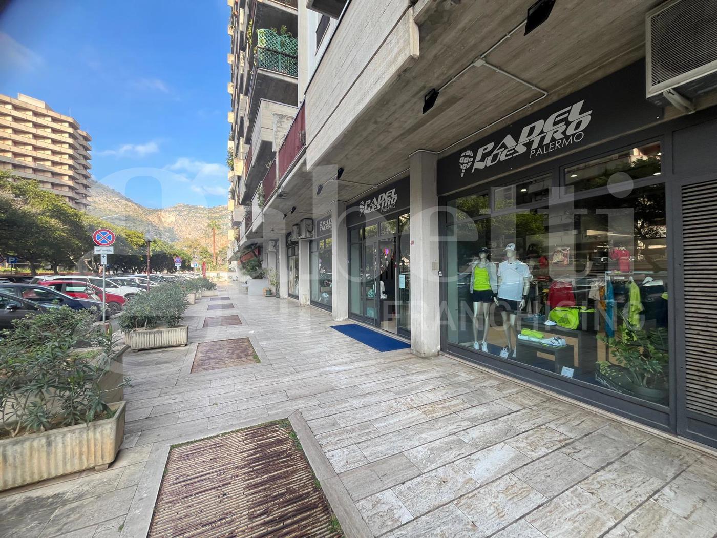 Attivit� commerciale in vendita a Palermo