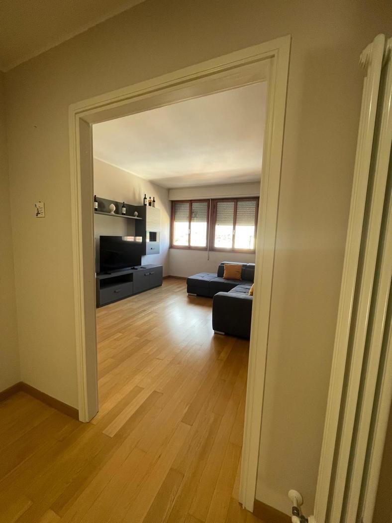 Appartamento ristrutturato a Cascina