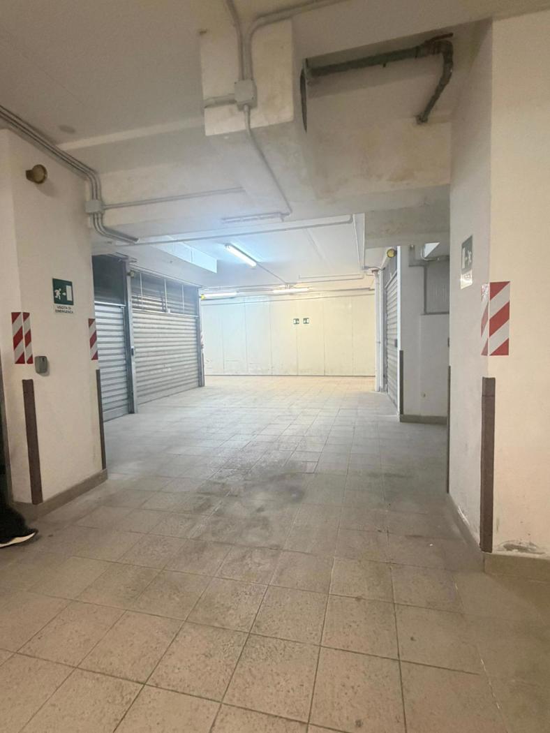 Box/Garage 17mq in vendita a Palermo