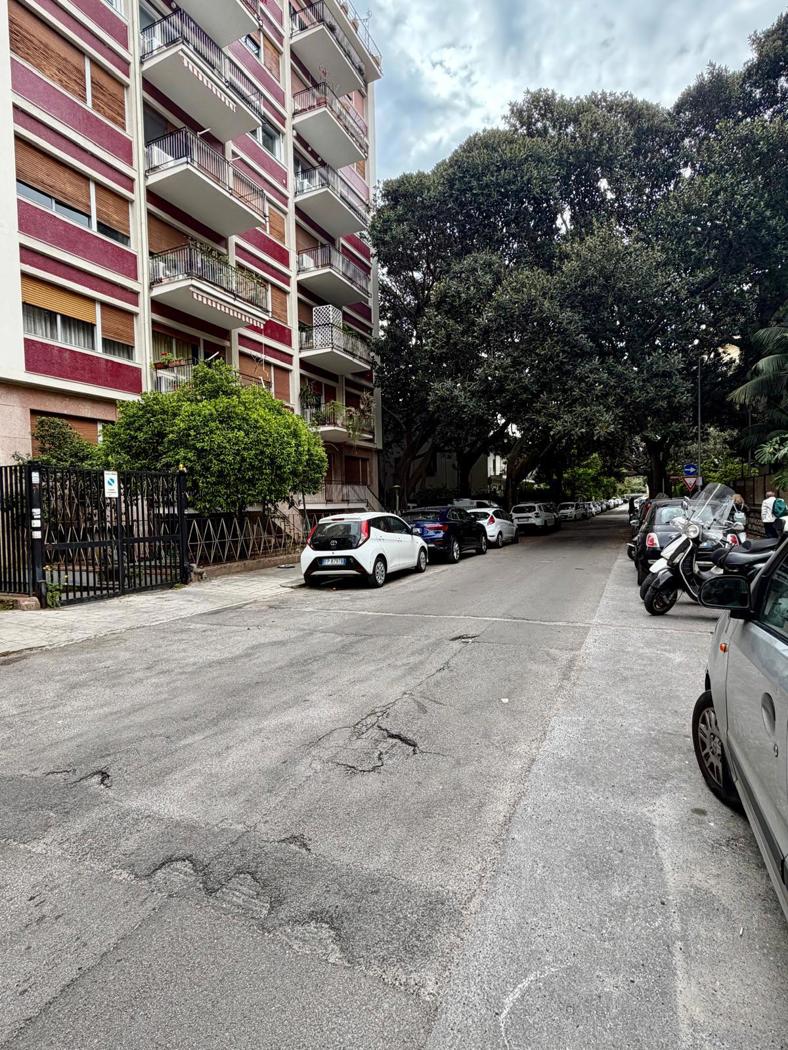 Box/Garage 16mq in affitto a Palermo
