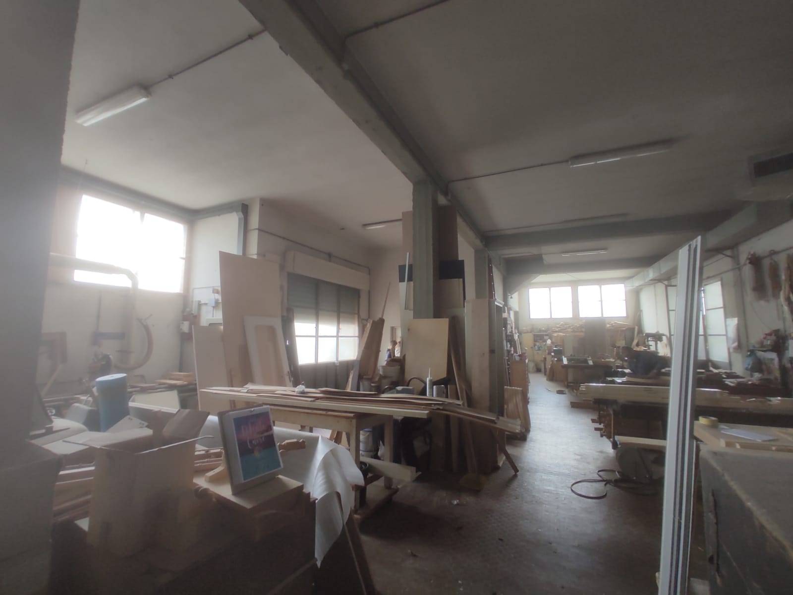 Capannone in affitto a Scandicci, Casellina