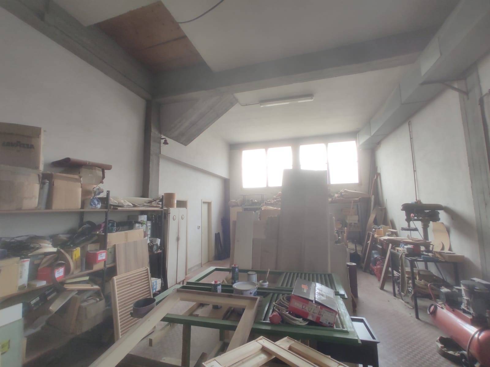 Capannone in affitto a Scandicci, Casellina