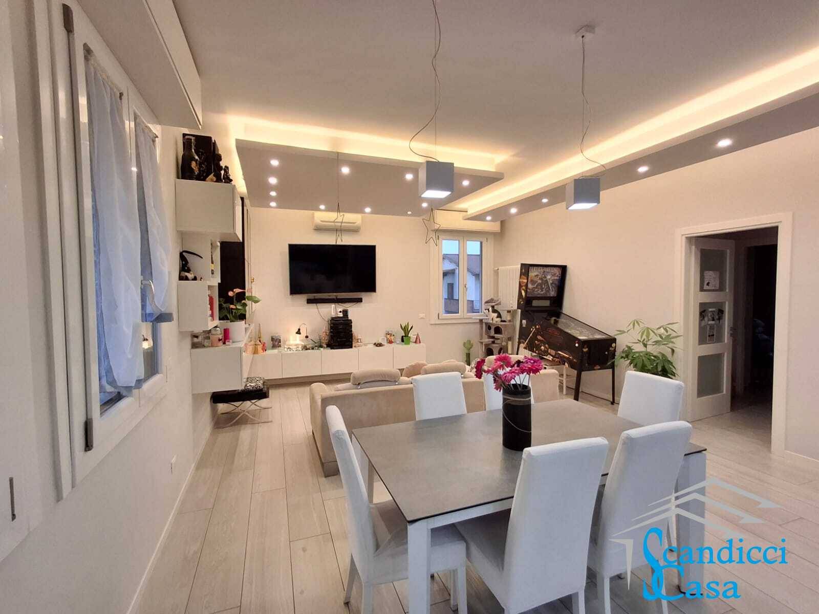 Appartamento in vendita a Scandicci, Scandicci Centro