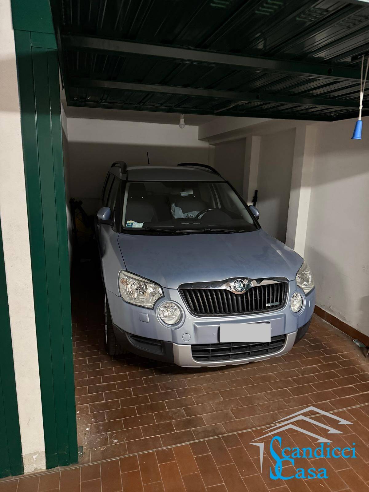 Garage in vendita a Firenze, Porta Romana
