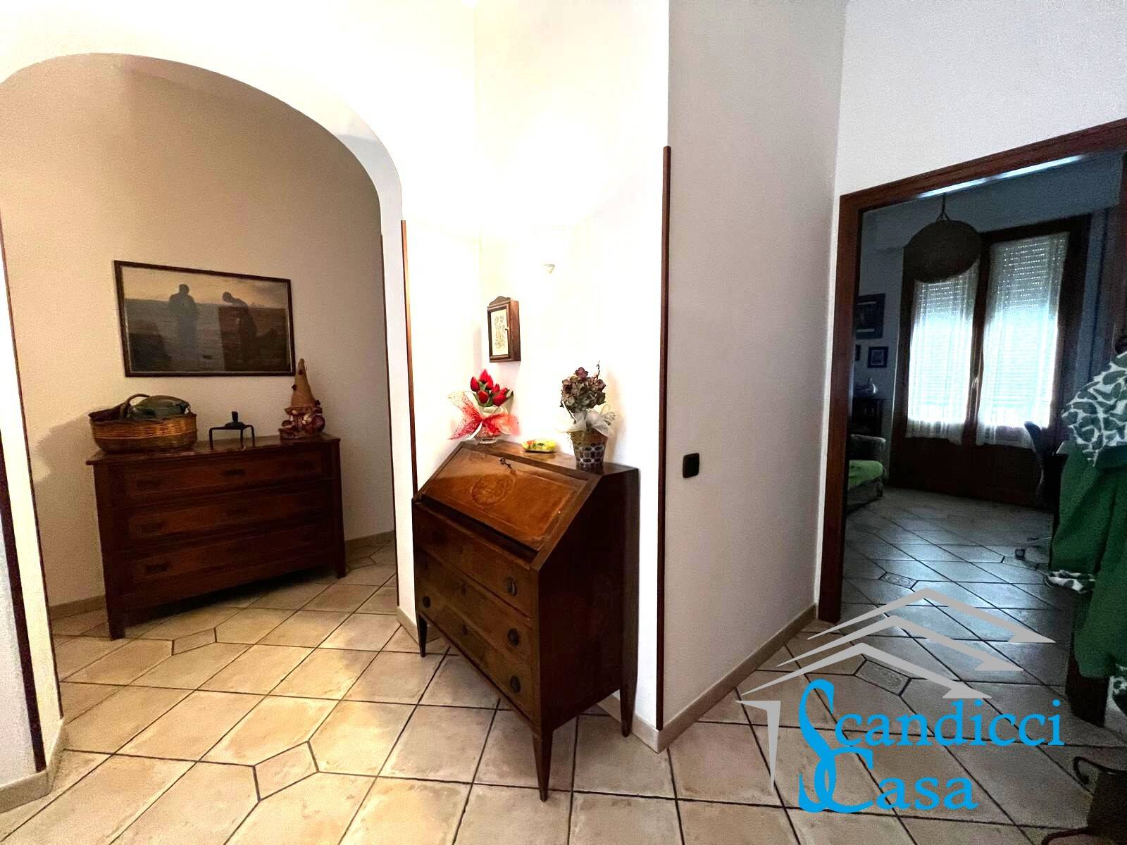 Appartamento in vendita a Firenze, Soffiano