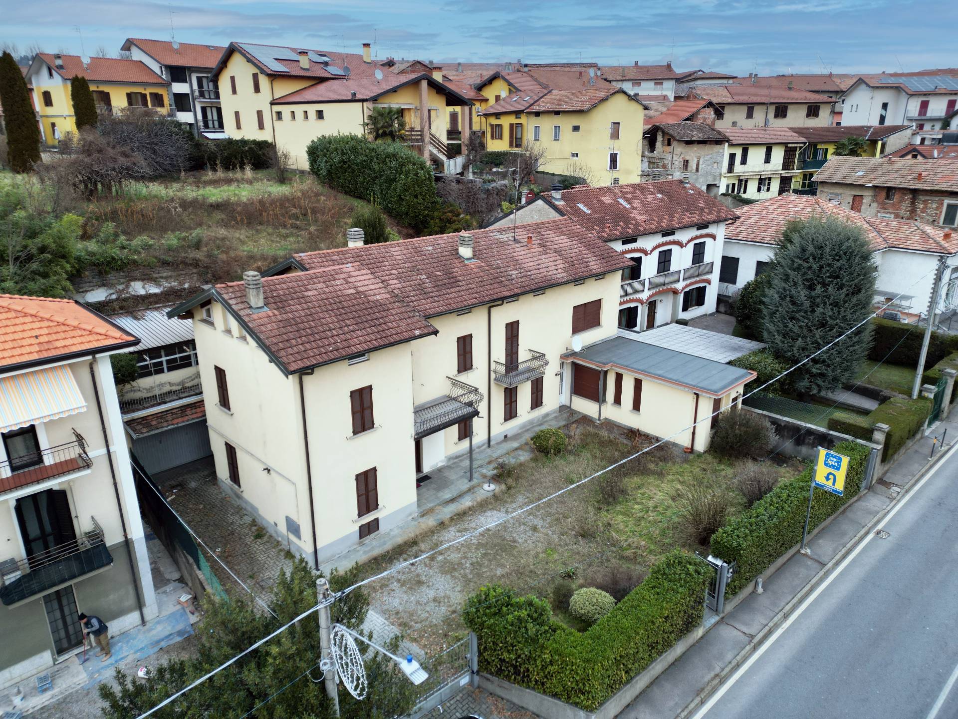 Porzione di casa in vendita a Malnate