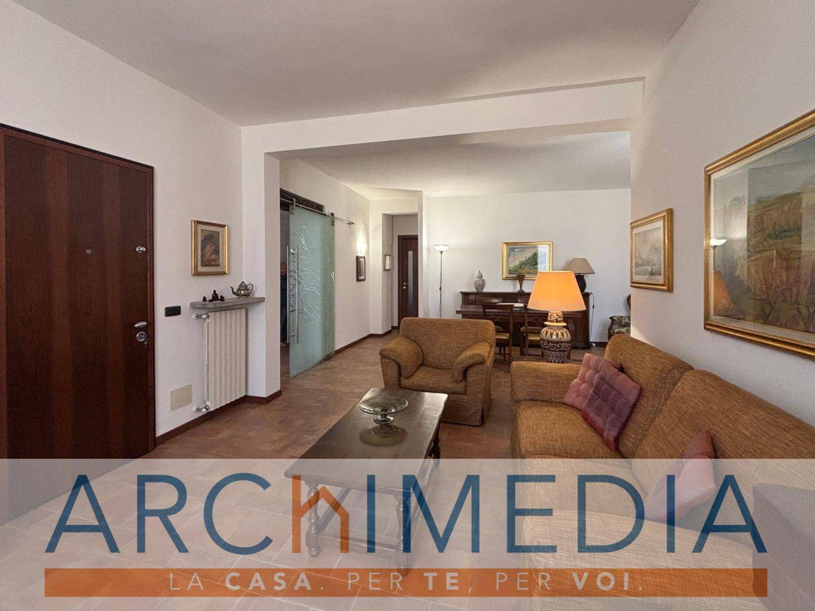 Porzione di casa in vendita a Malnate, Centro