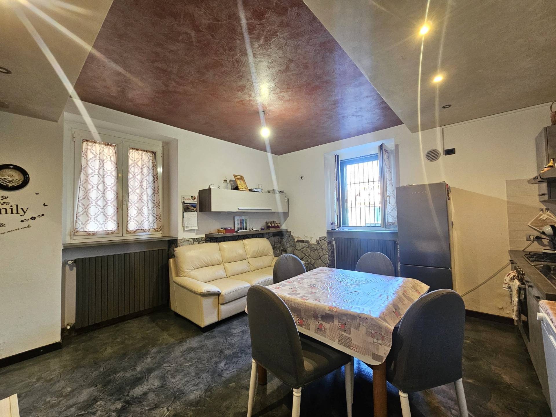 Appartamento in vendita a Valmorea