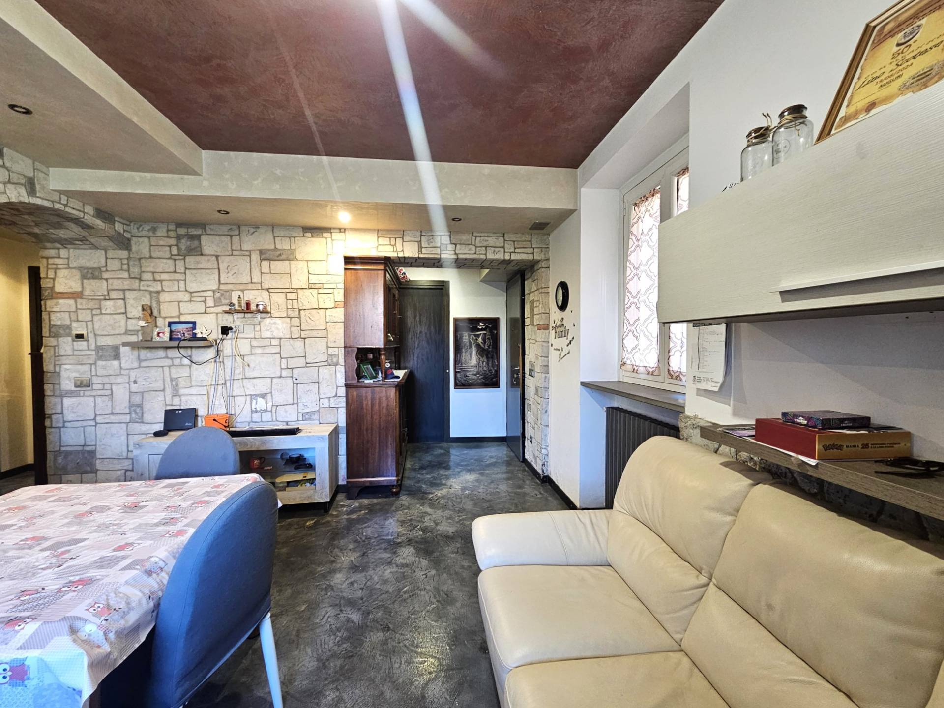 Appartamento in vendita a Valmorea