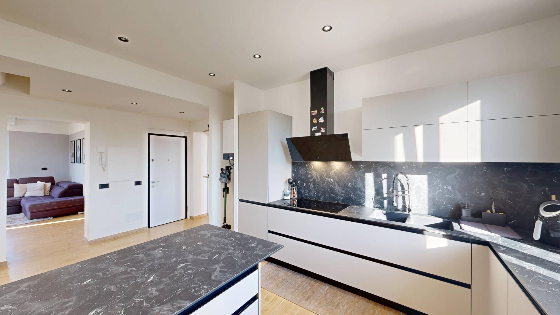 Appartamento in vendita a Vedano Olona