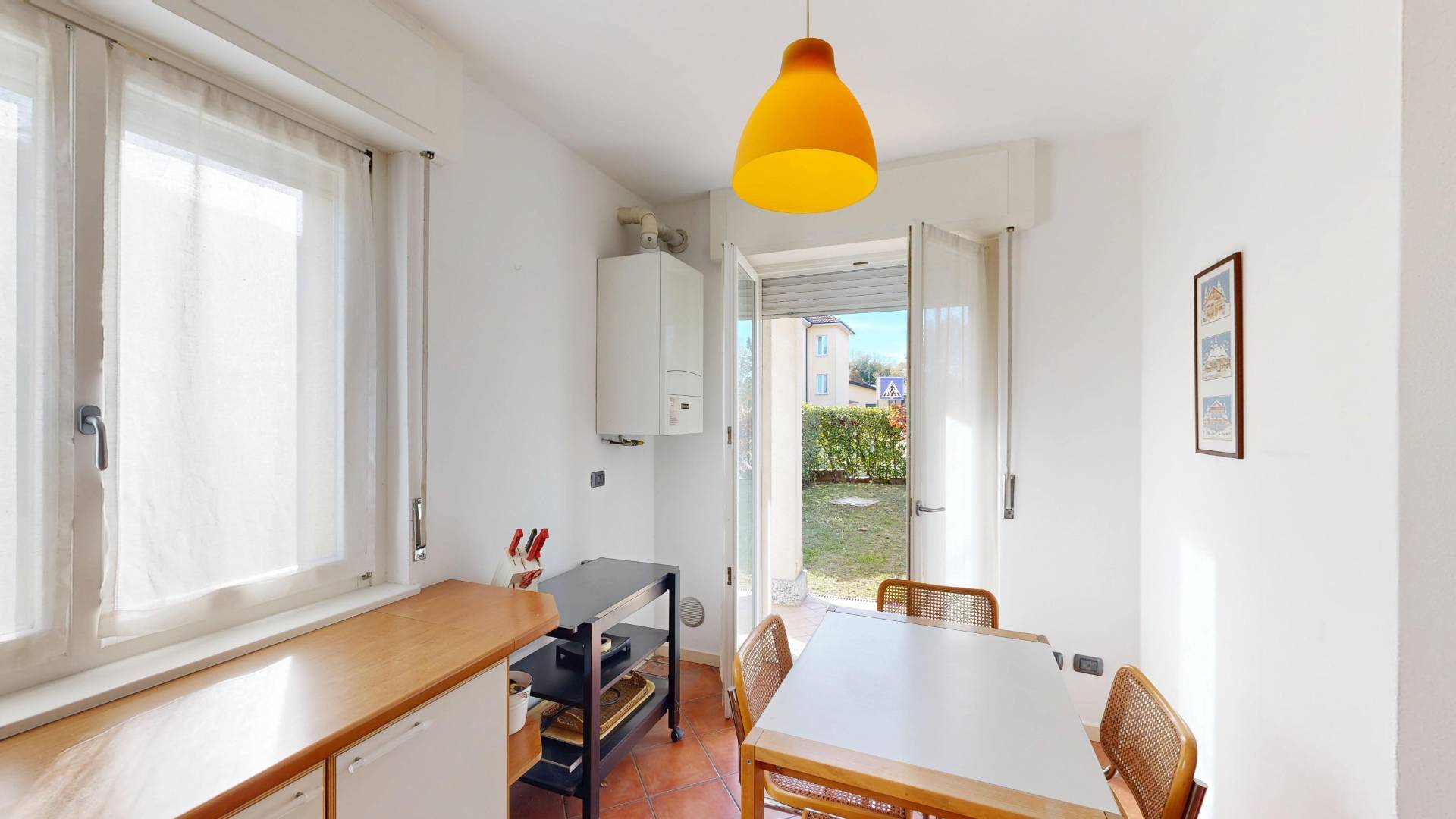 VILLA SINGOLA in vendita a Morazzone