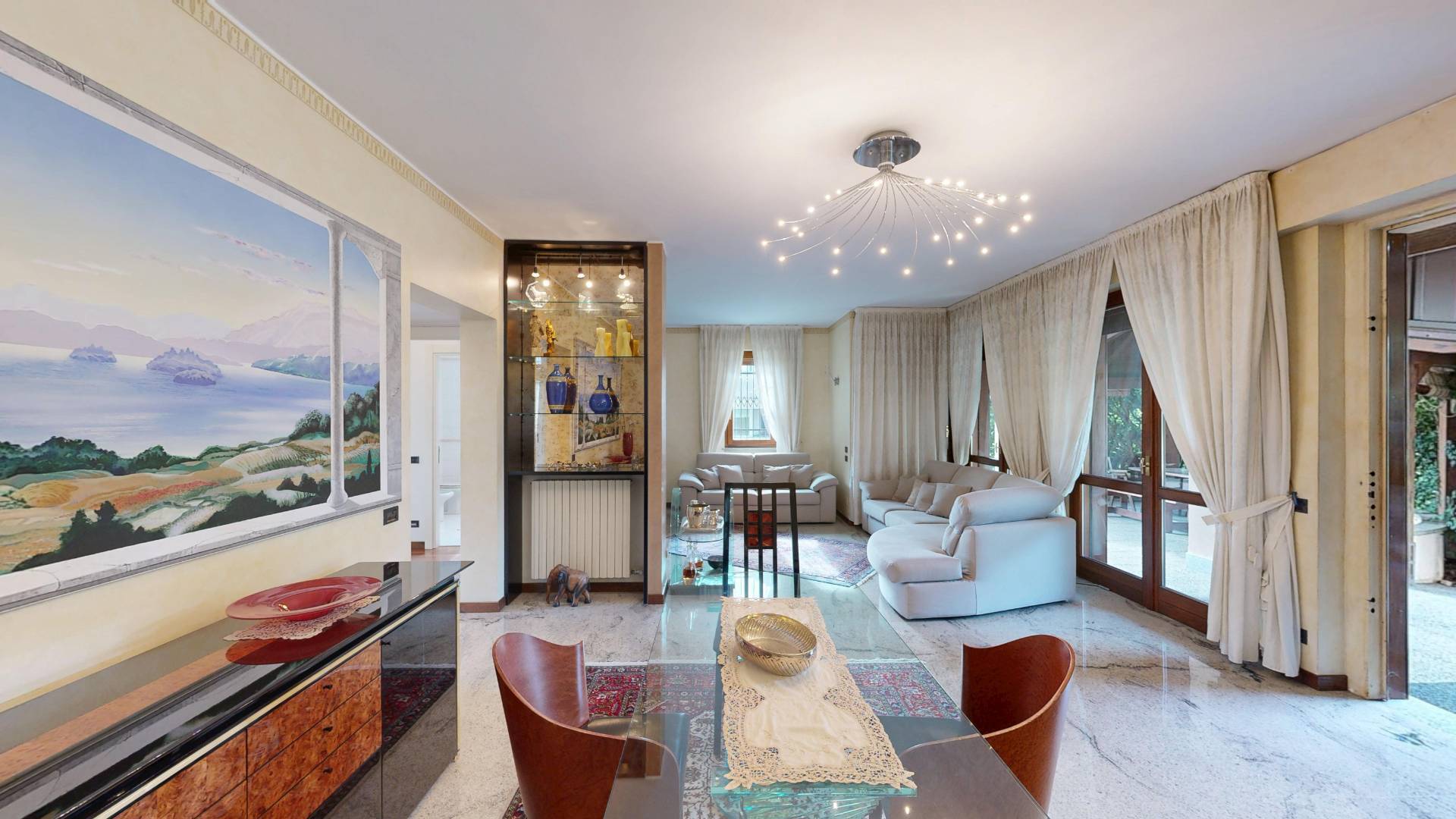 VILLA SINGOLA in vendita a Sumirago