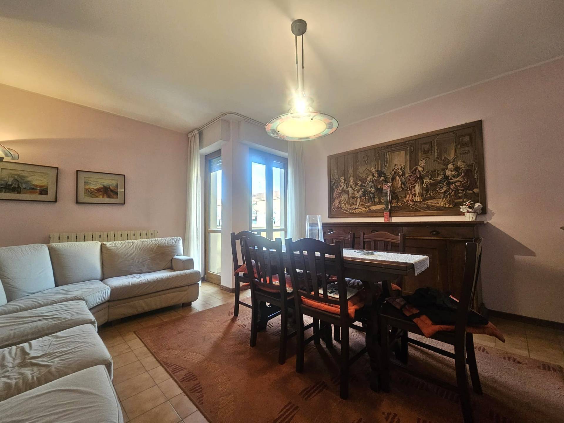 Appartamento in vendita a Malnate, Gurone