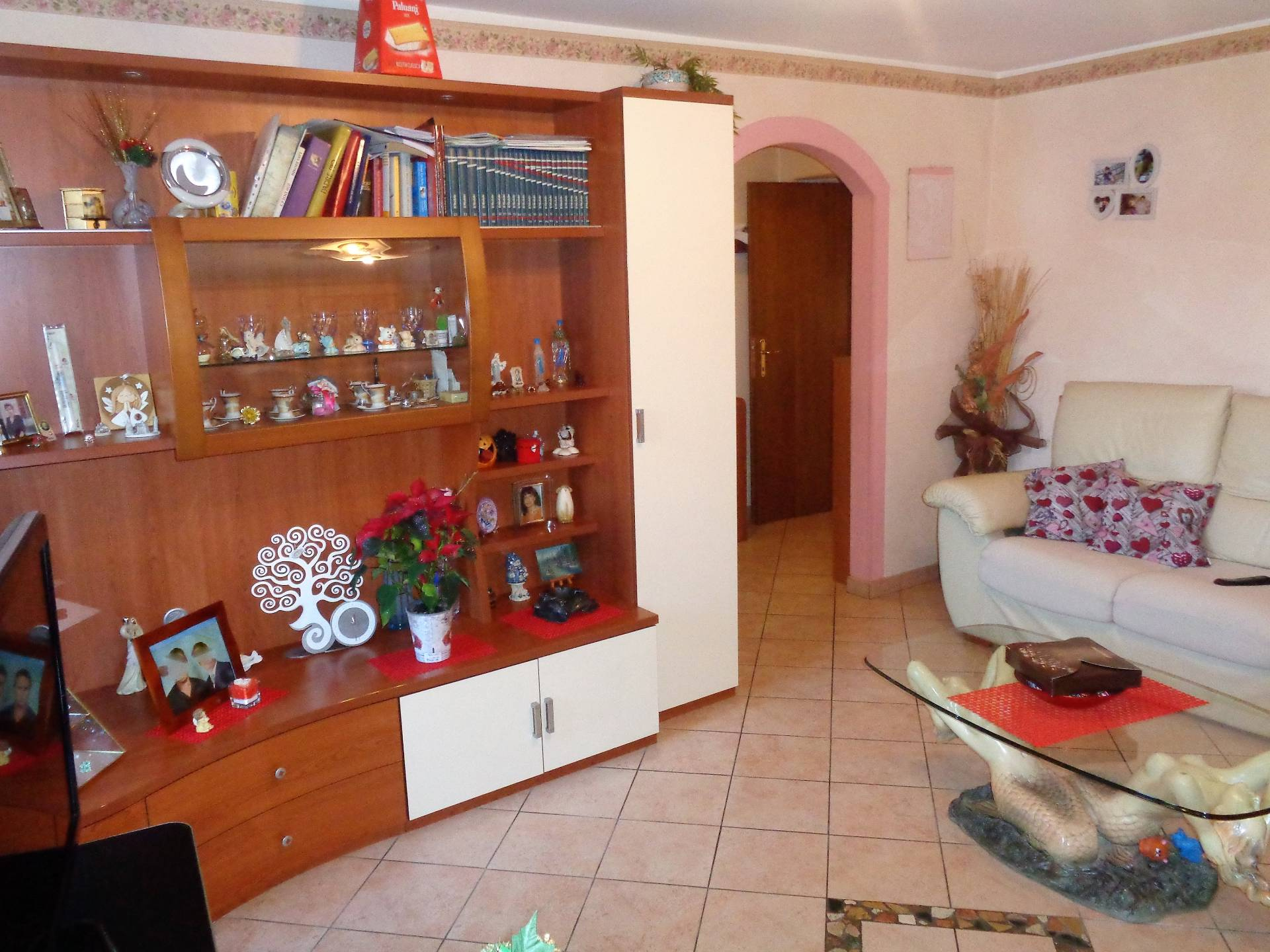 Appartamento in vendita a Malnate, Centro