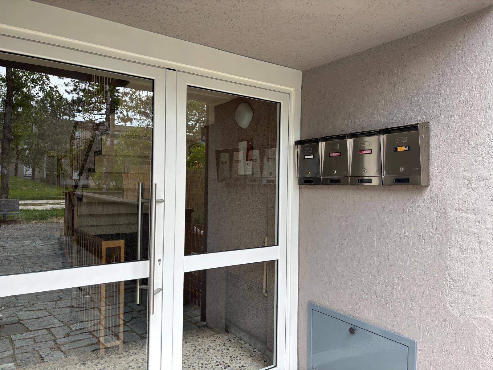 Appartamento in vendita a Malnate, Gurone