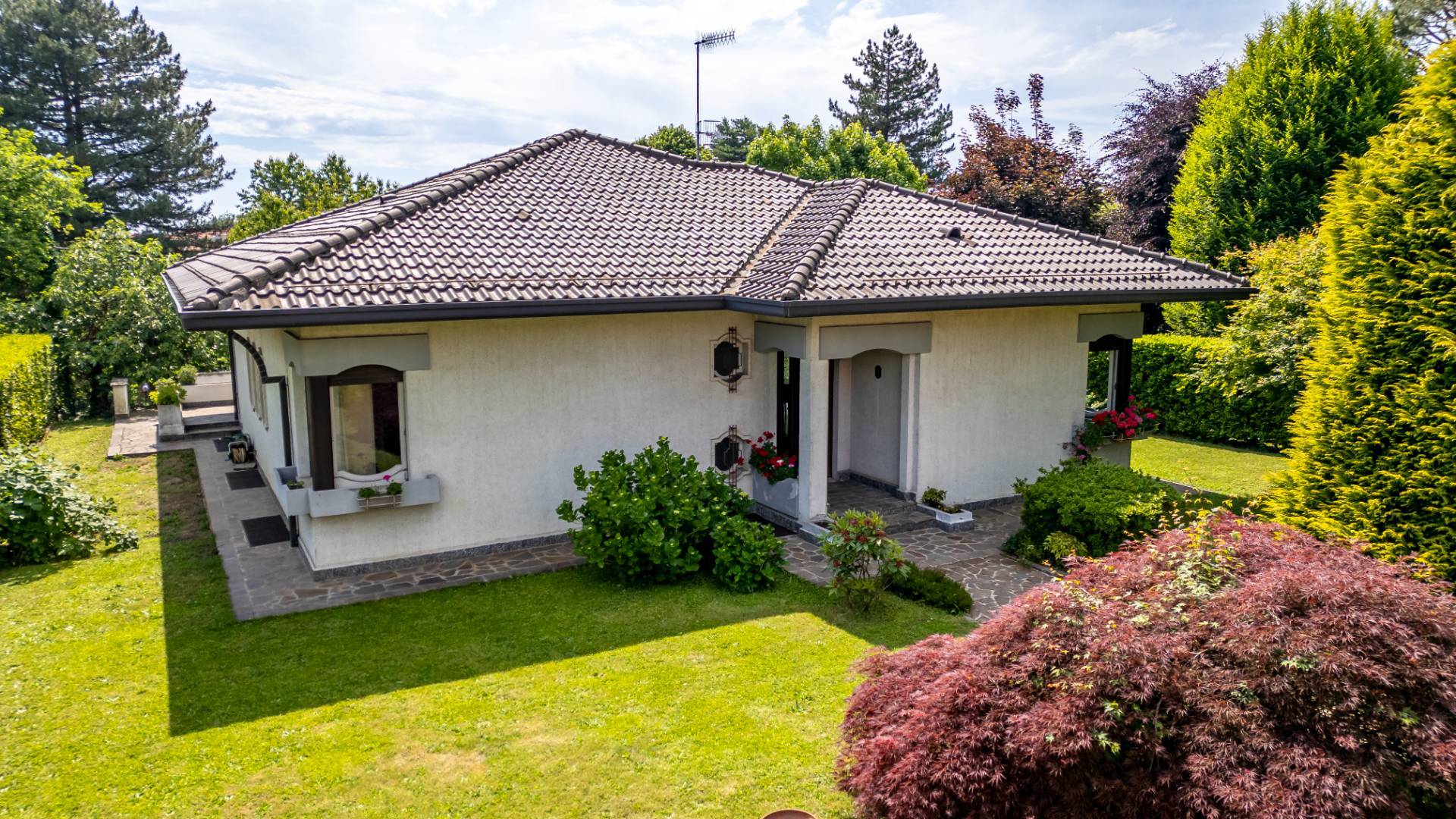 Villa in vendita a Malnate