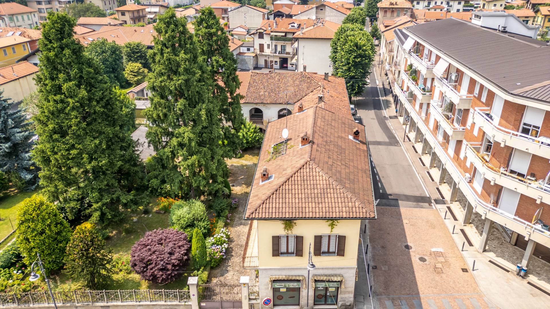 Porzione di casa in vendita a Tradate, Abbiate Guazzone
