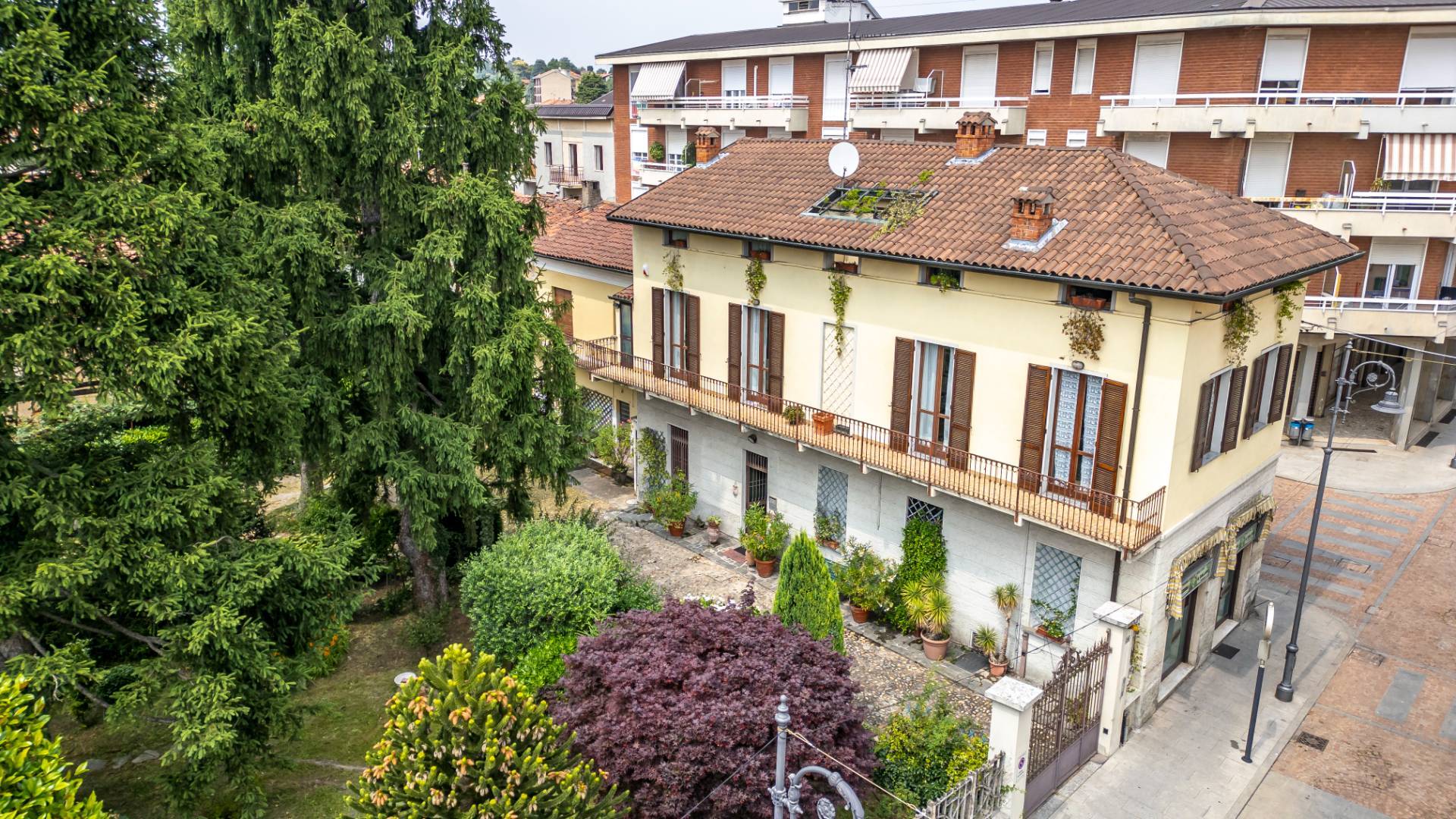 Porzione di casa in vendita a Tradate, Abbiate Guazzone