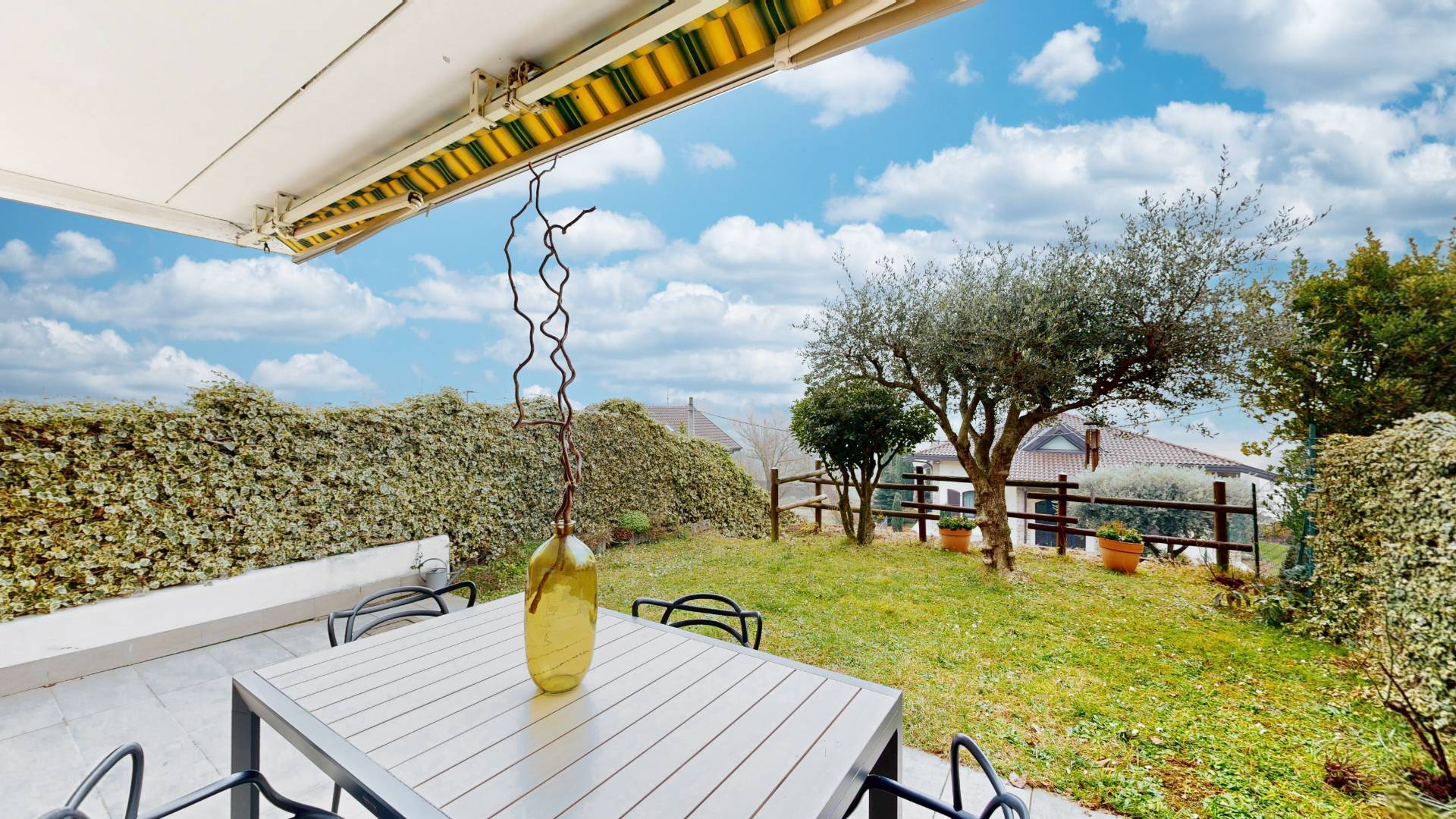 Villette a schiera in vendita a Solbiate con Cagno