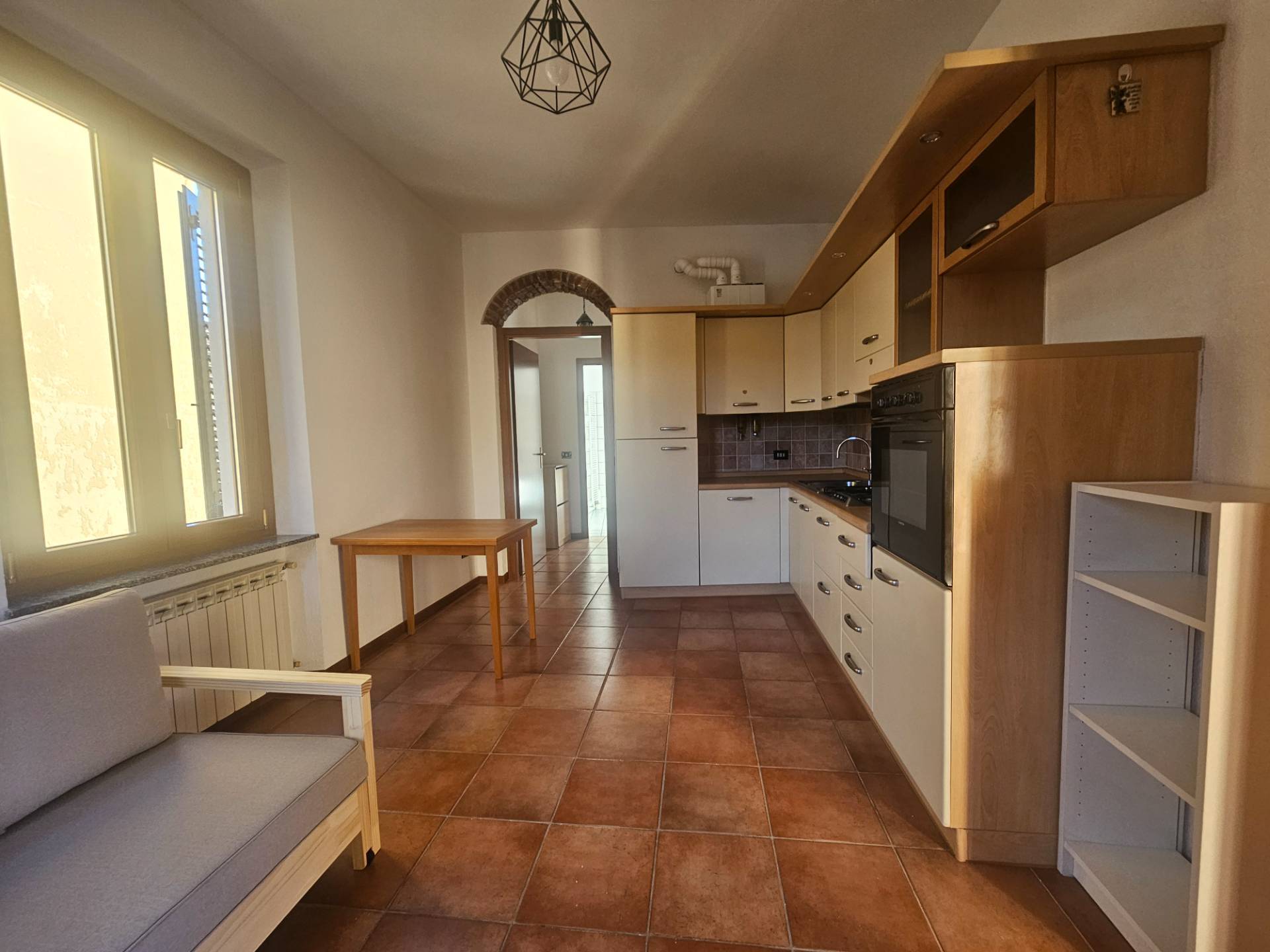 Appartamento in affitto a Malnate, Centro