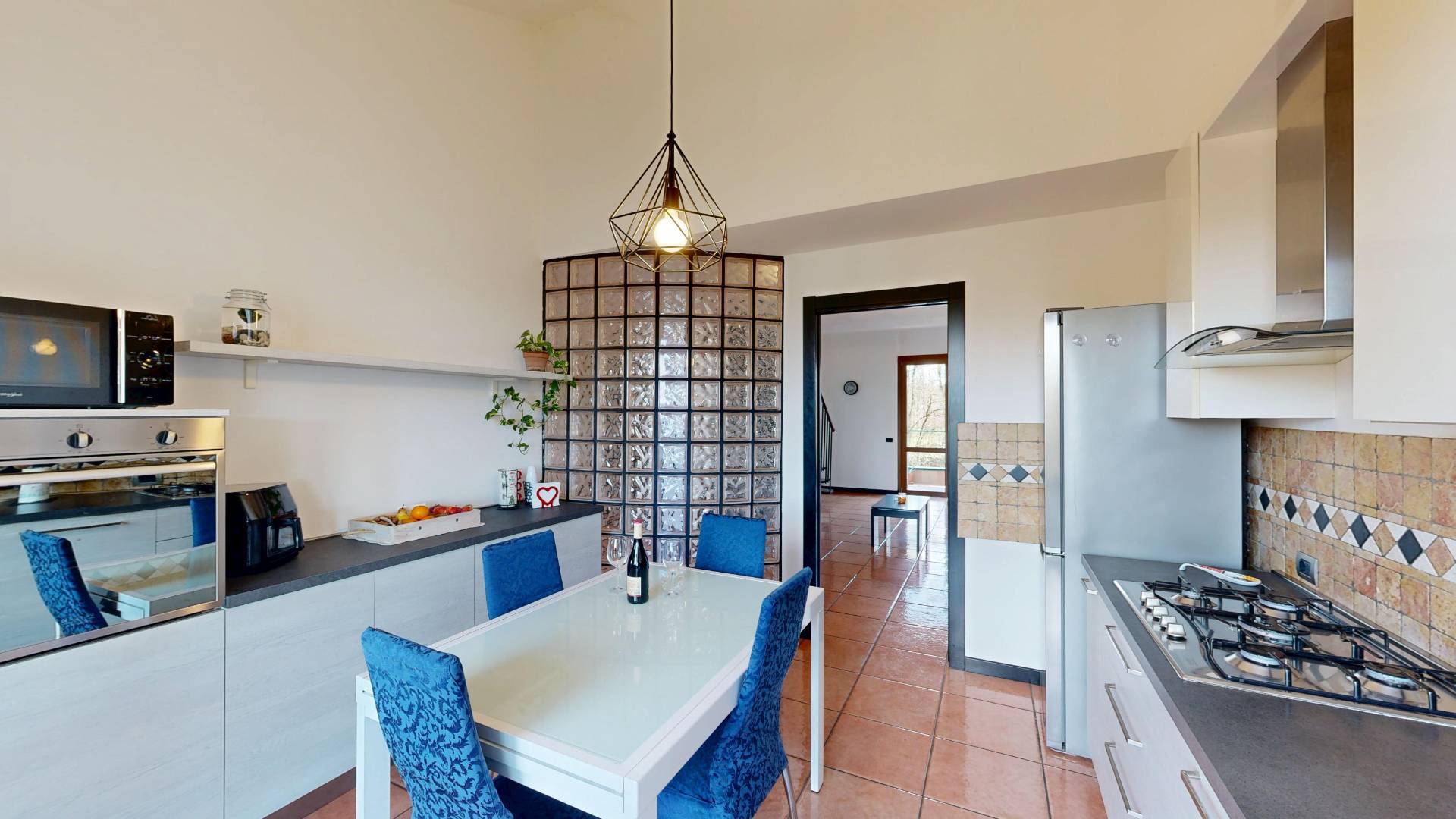 Appartamento in vendita a Malnate, San Salvatore