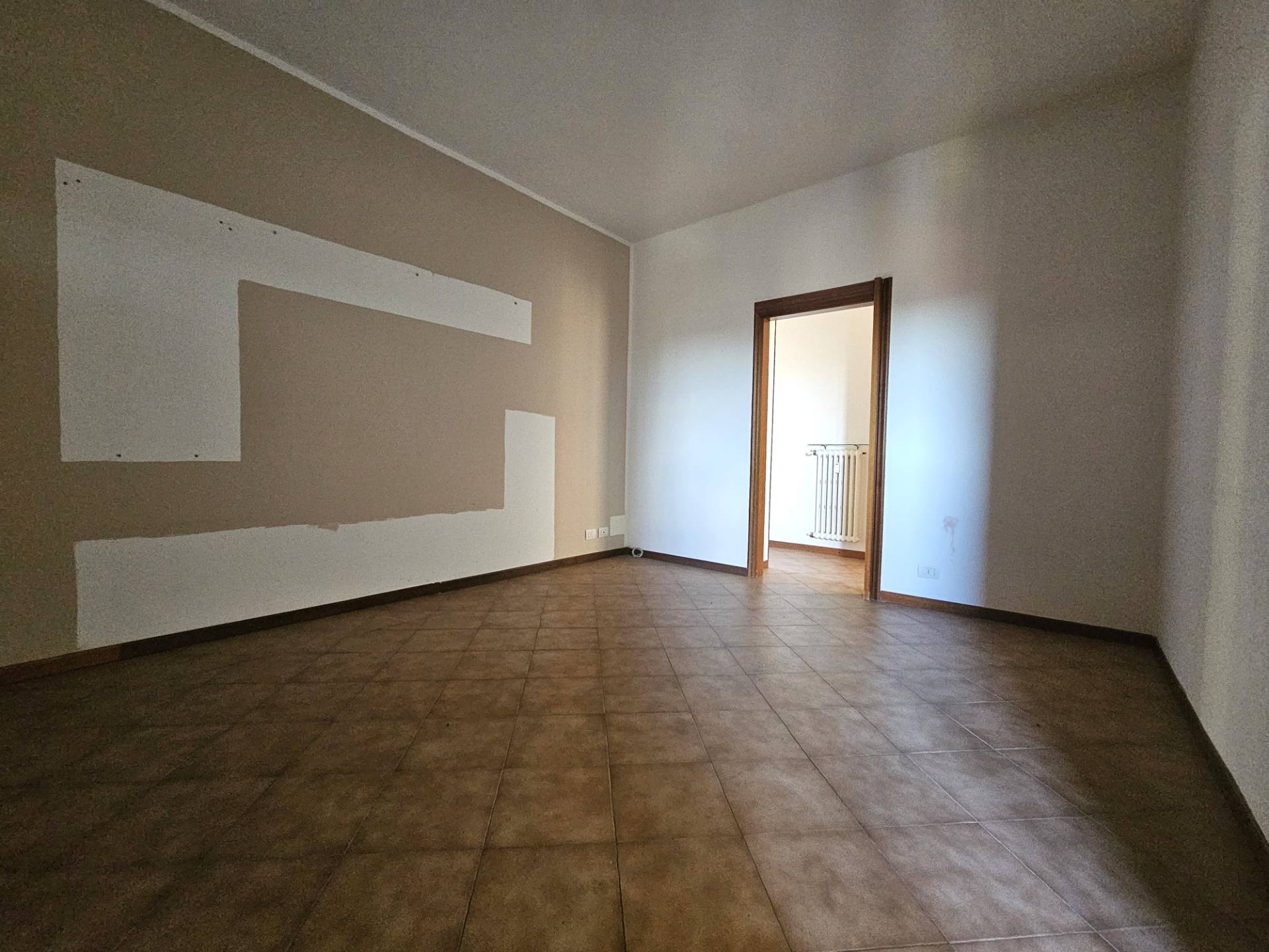 Appartamento in vendita a Malnate, Centro