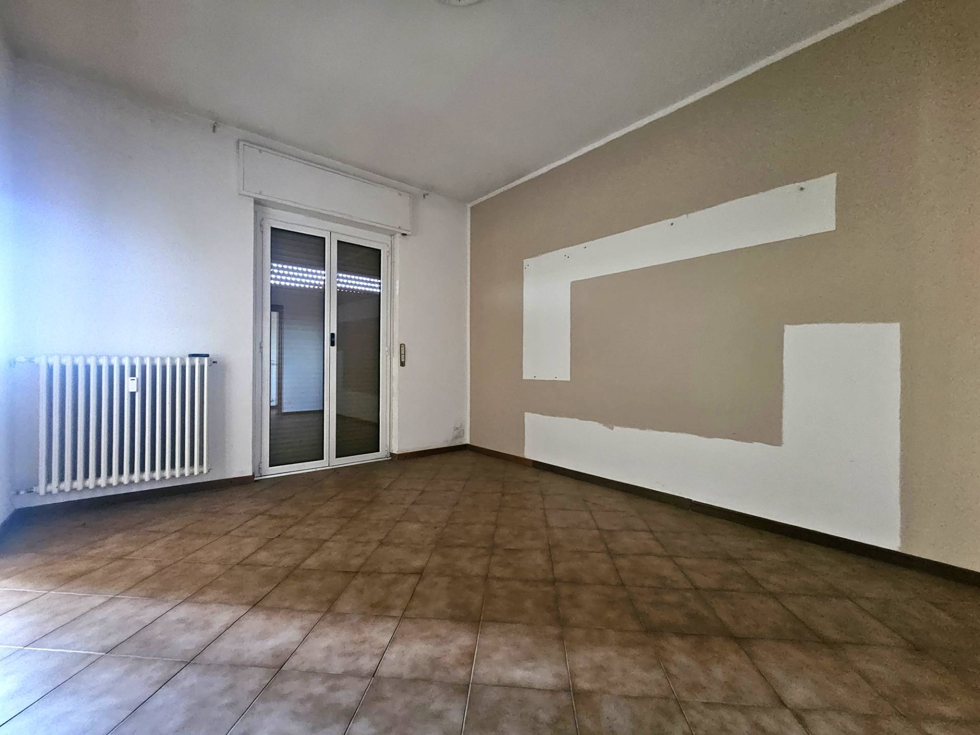 Appartamento in vendita a Malnate, Centro