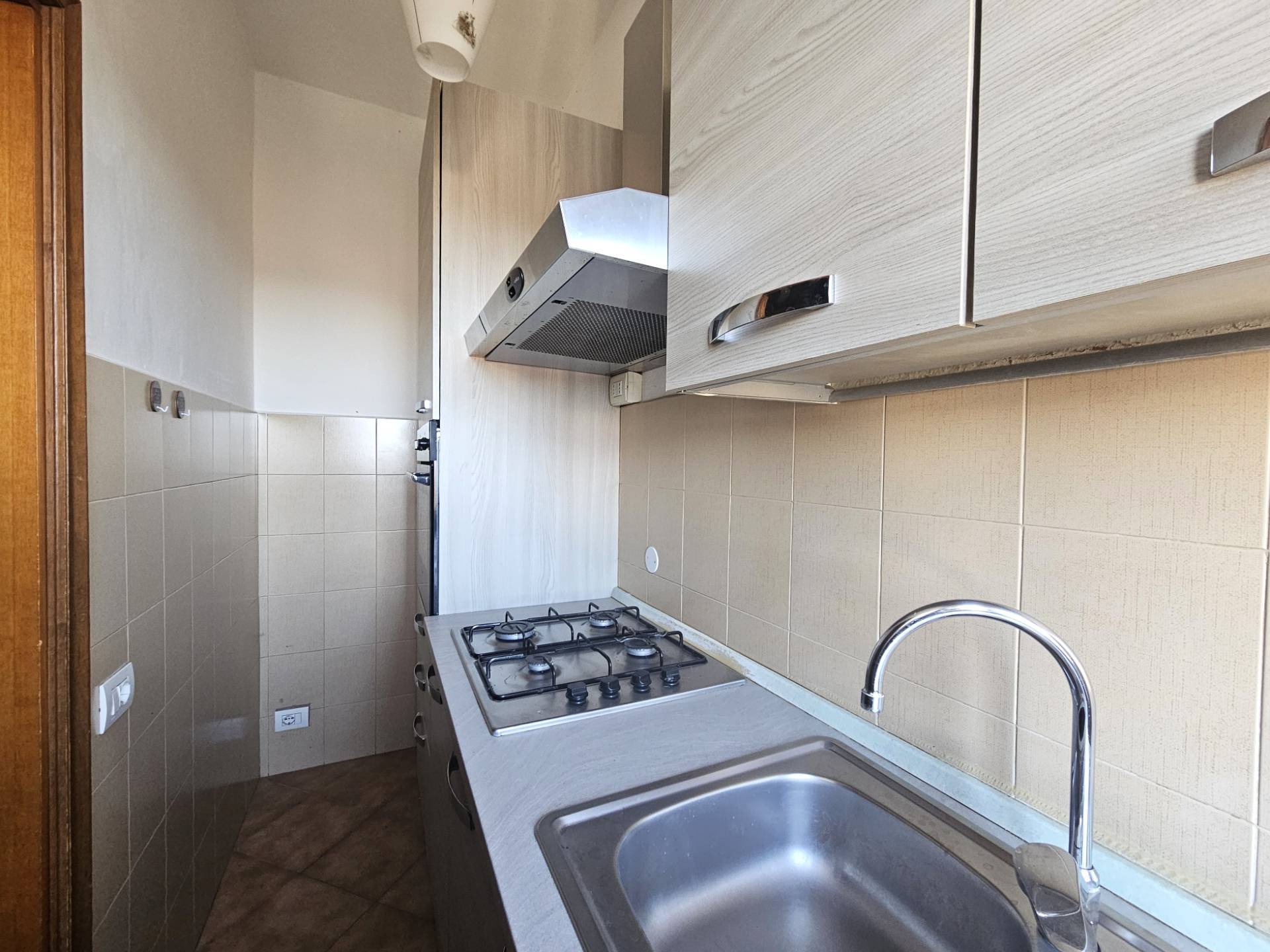 Appartamento in vendita a Malnate, Centro