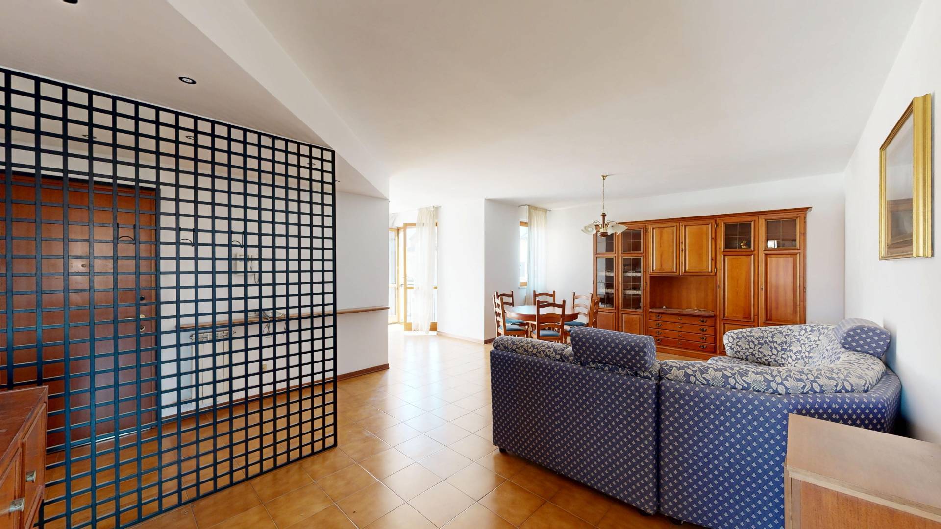 Appartamento in vendita a Malnate, Centro