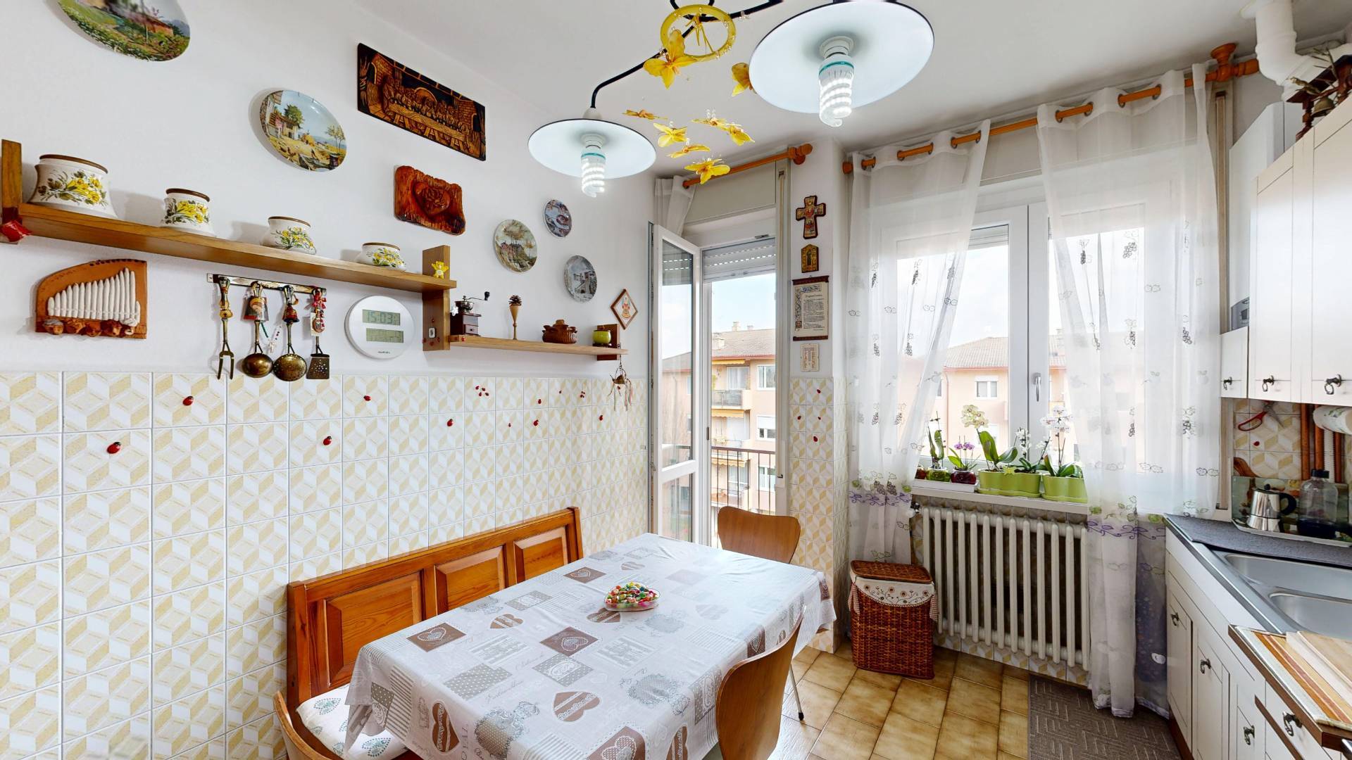 Appartamento in vendita a Varese, Bizzozzero